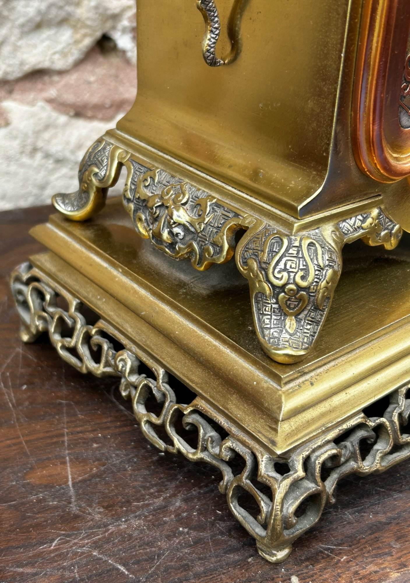 Stunning Chinese style Bronze ormolu Mantle clock – 8 day gong striking Clock
