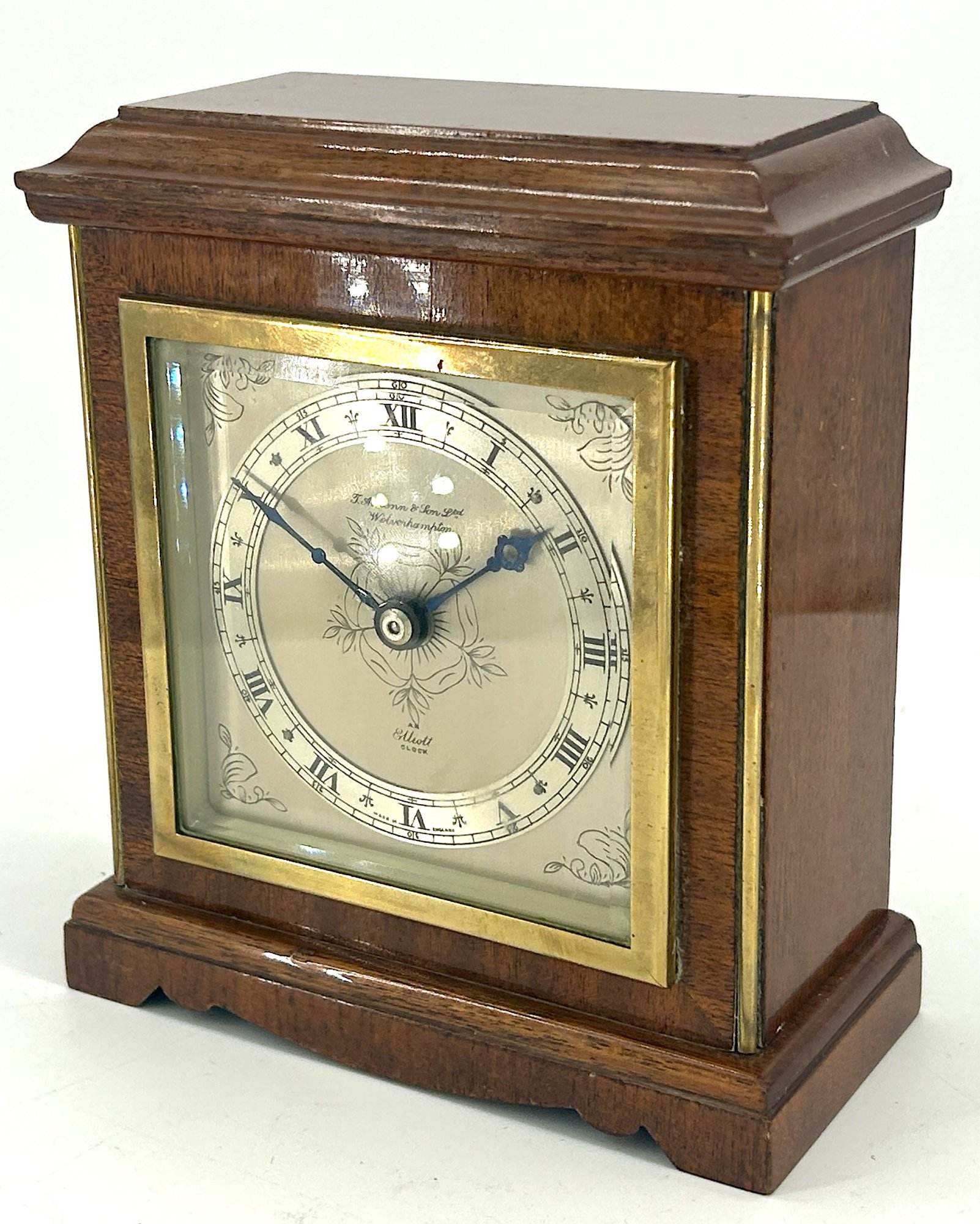 Elliot Mahogany Case Mantel Clock - Image 2