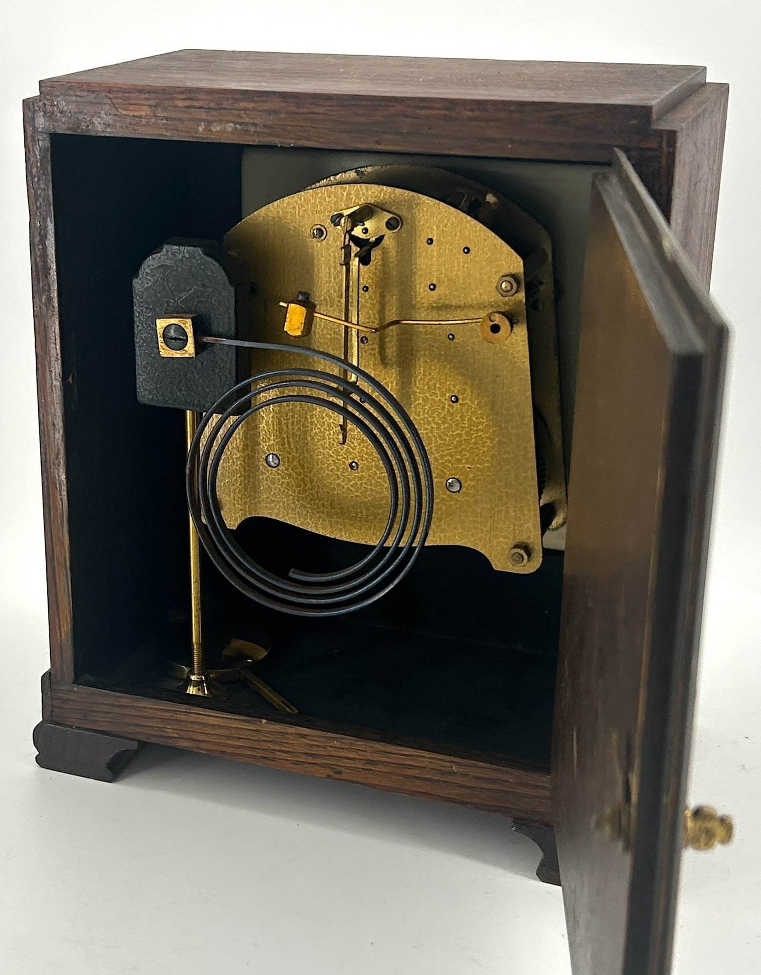 Stylish Retro Elliot Oak Case Mantle Clock - Image 10