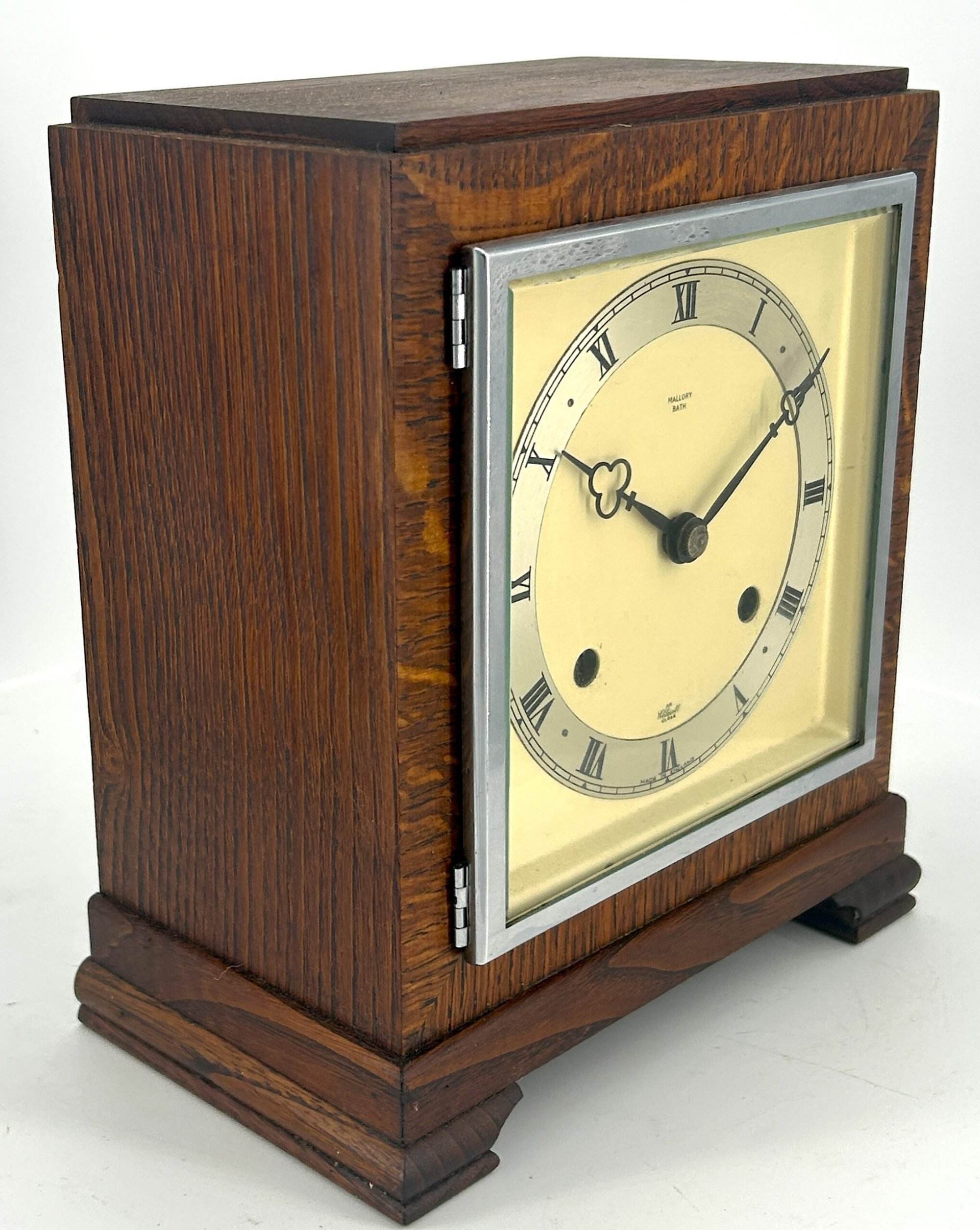 Stylish Retro Elliot Oak Case Mantle Clock - Image 8
