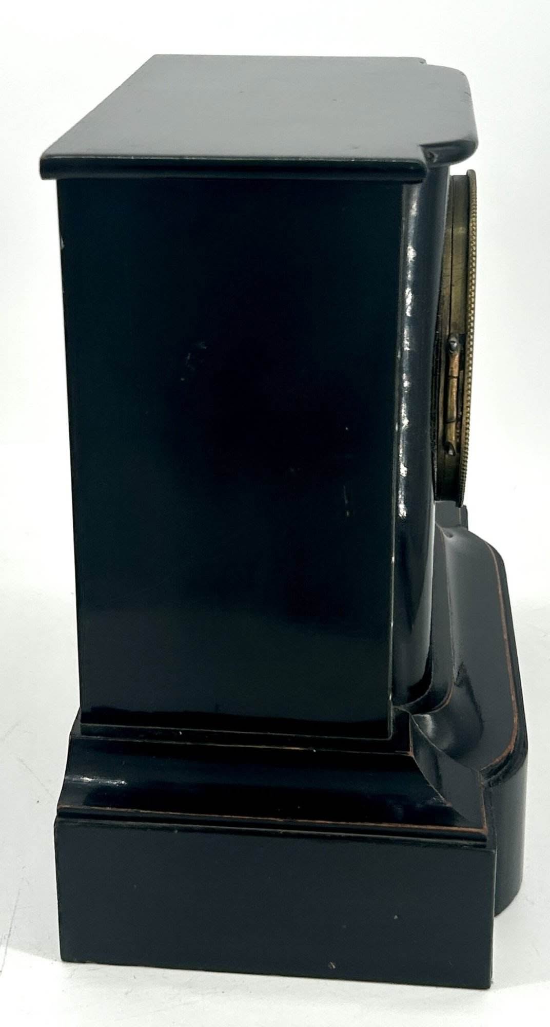 Cute Victorian False Slate Mantle Clock – ca 1890 - Image 7