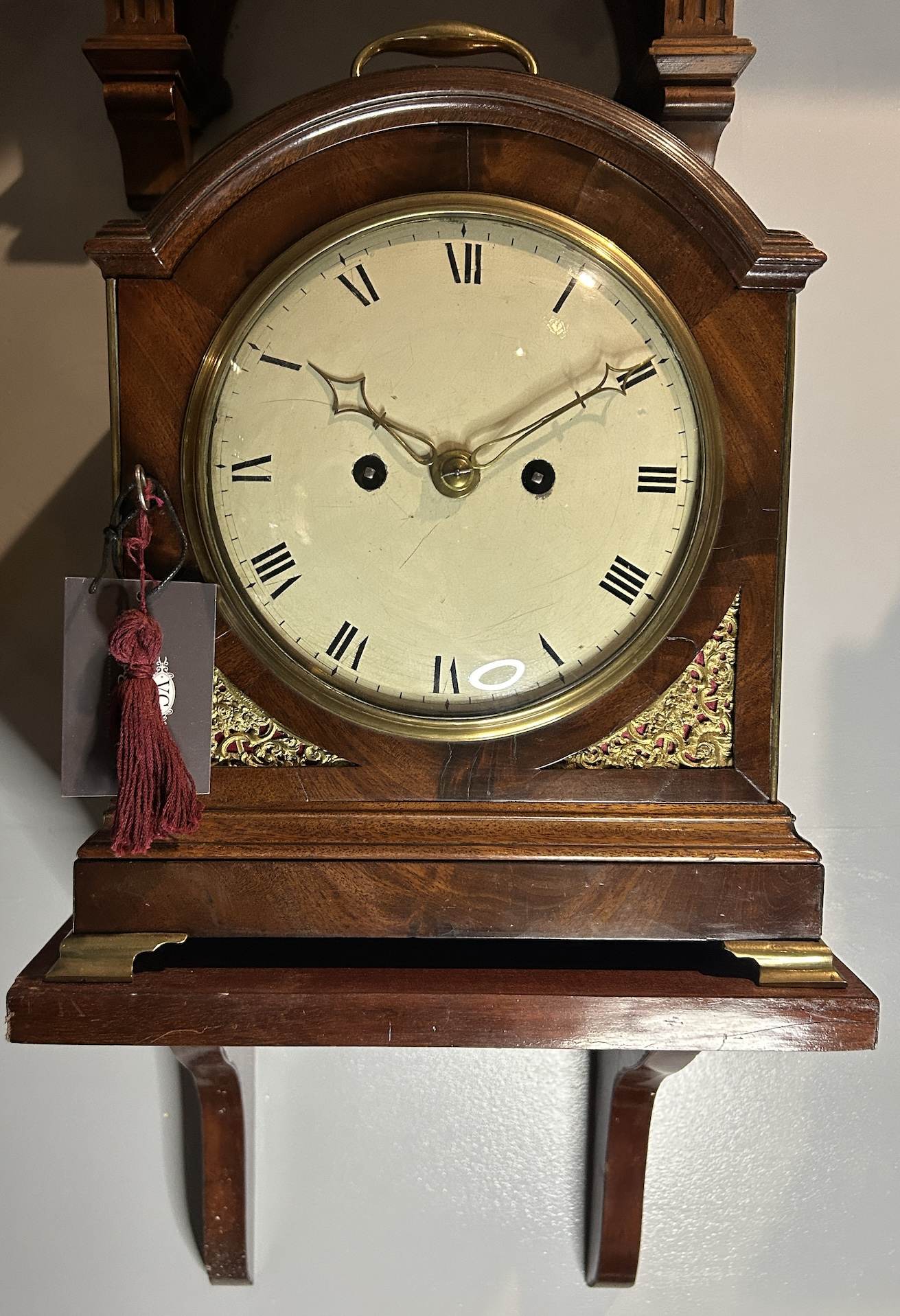 Beautiful Georgian English Mahogany case twin Fusee Verge Bracket Clock - ca1760 - Image 2