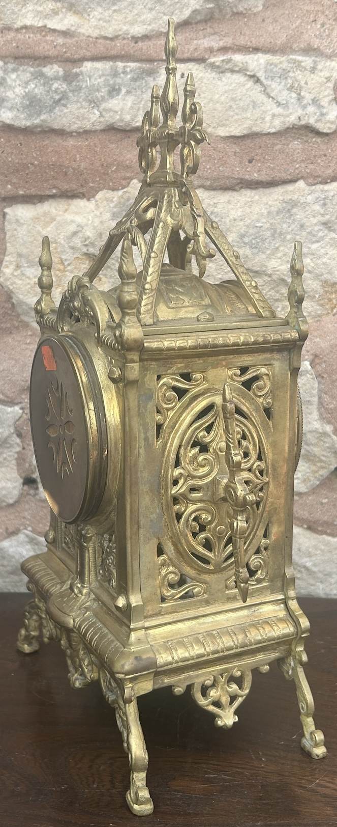 Impressive French Ormolu Gothic Style Mantel clock – ca 1890 - Image 7