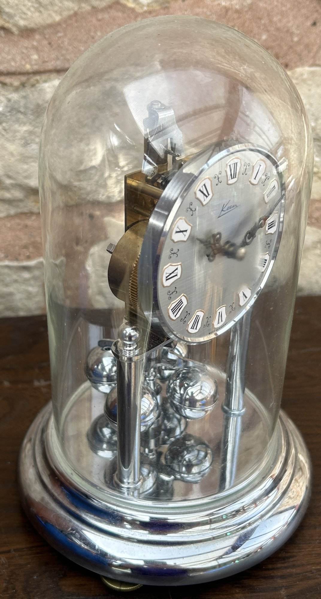 Awesome Vintage Chrome Kern 400 day Anniversary torsion clock – ca 1960 - Image 8