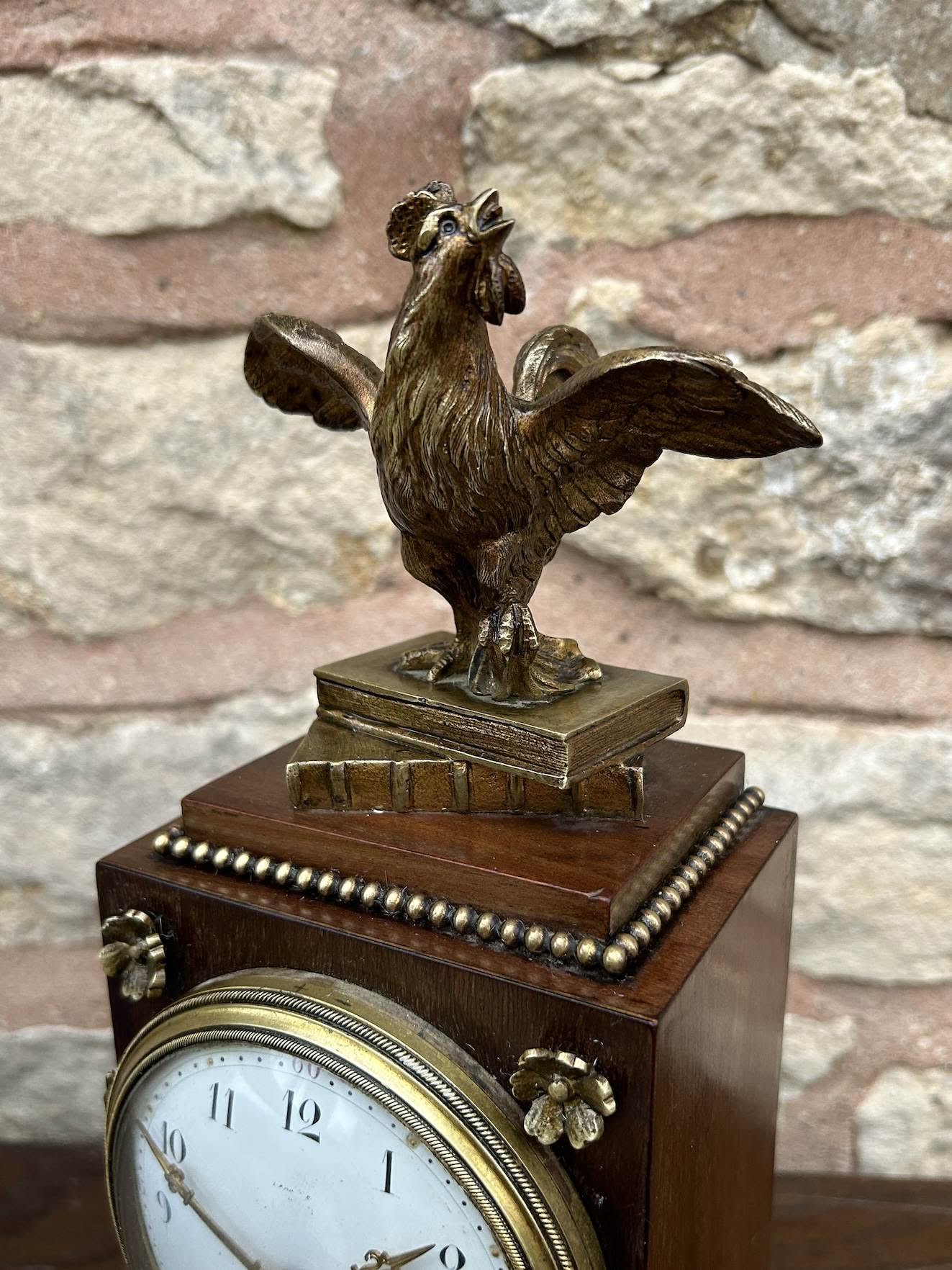 Fabulous Walnut Cubed Bronze ormolu Mantel Clock - Ca 1880 - Image 10