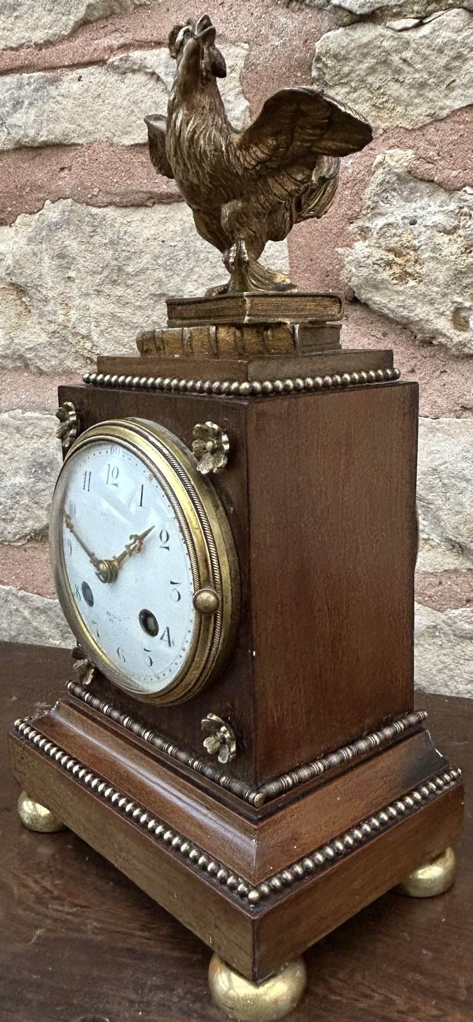 Fabulous Walnut Cubed Bronze ormolu Mantel Clock - Ca 1880 - Image 2