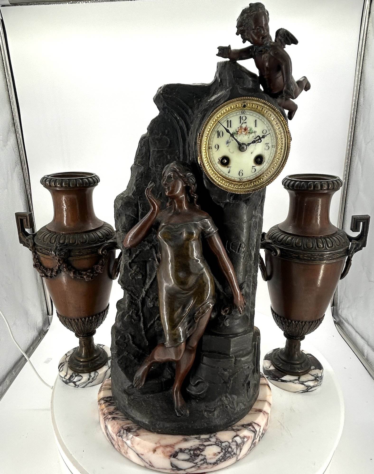 Lovely French Art Nouveau Figural Mantel Clock Set – Ca 1900 - Image 9
