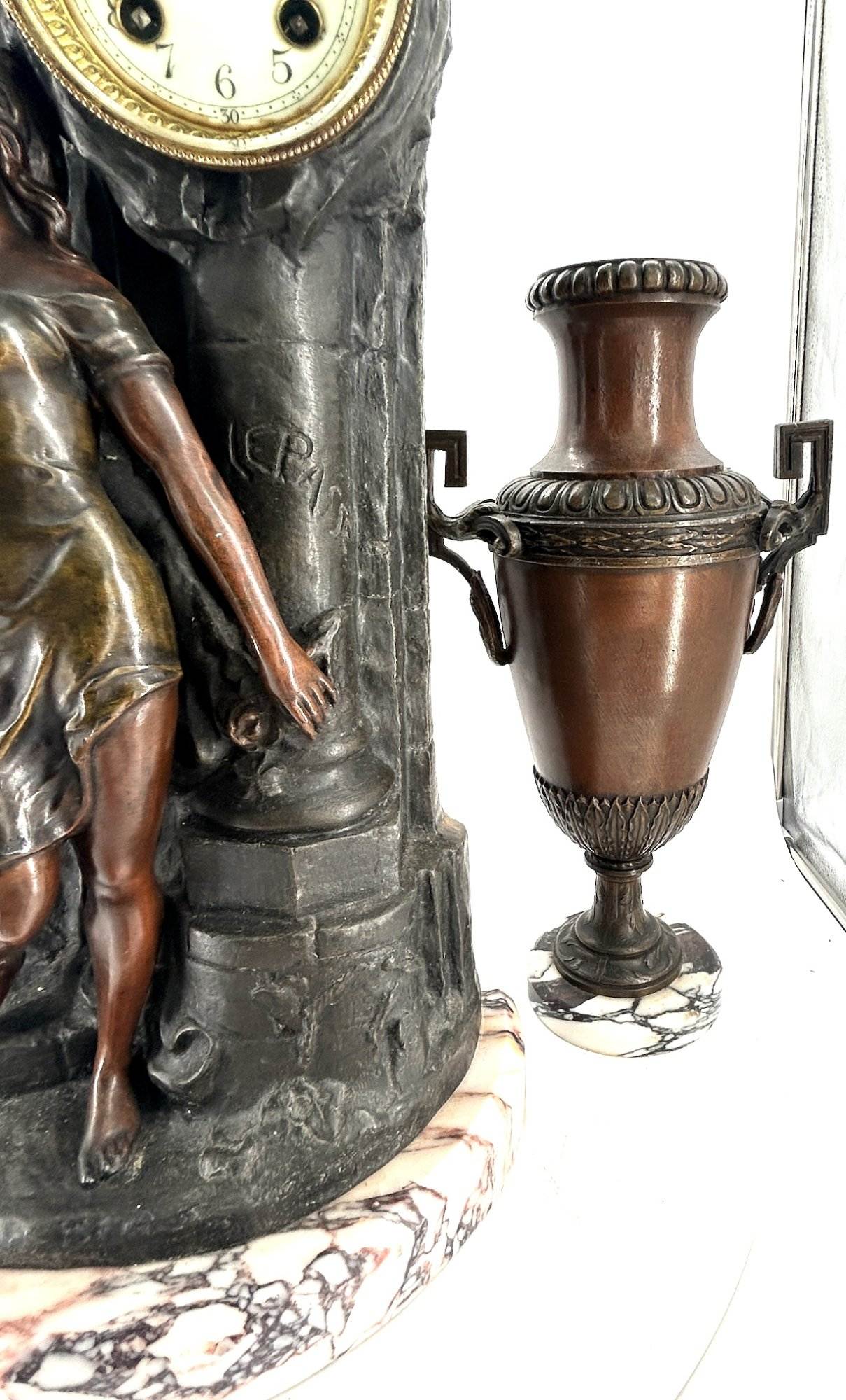 Lovely French Art Nouveau Figural Mantel Clock Set – Ca 1900 - Image 11