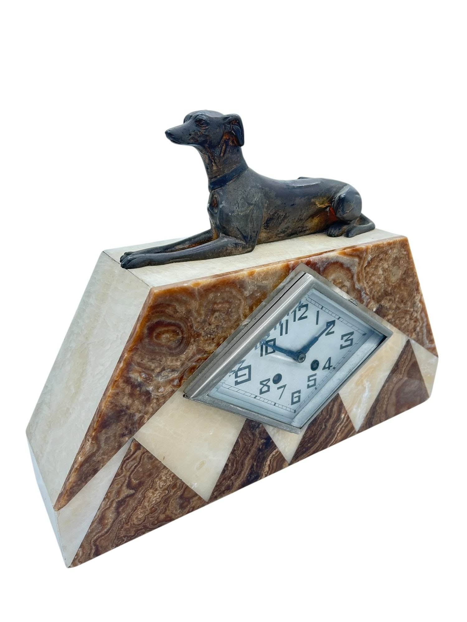 Beautiful French Art Deco Marble & Greyhound Dog Figural Mantel Clock – ca1920 - Image 5