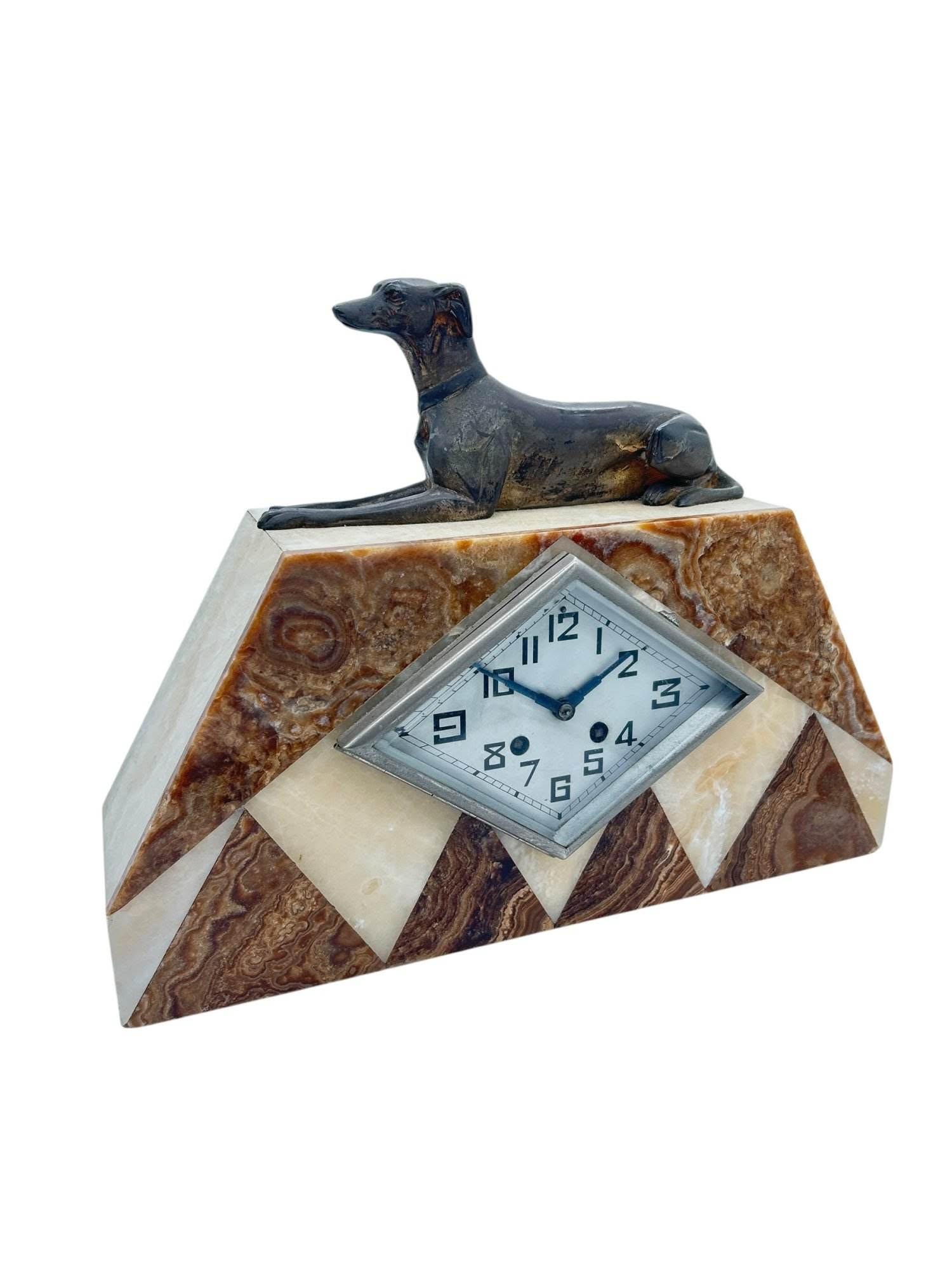 Beautiful French Art Deco Marble & Greyhound Dog Figural Mantel Clock – ca1920 - Image 4