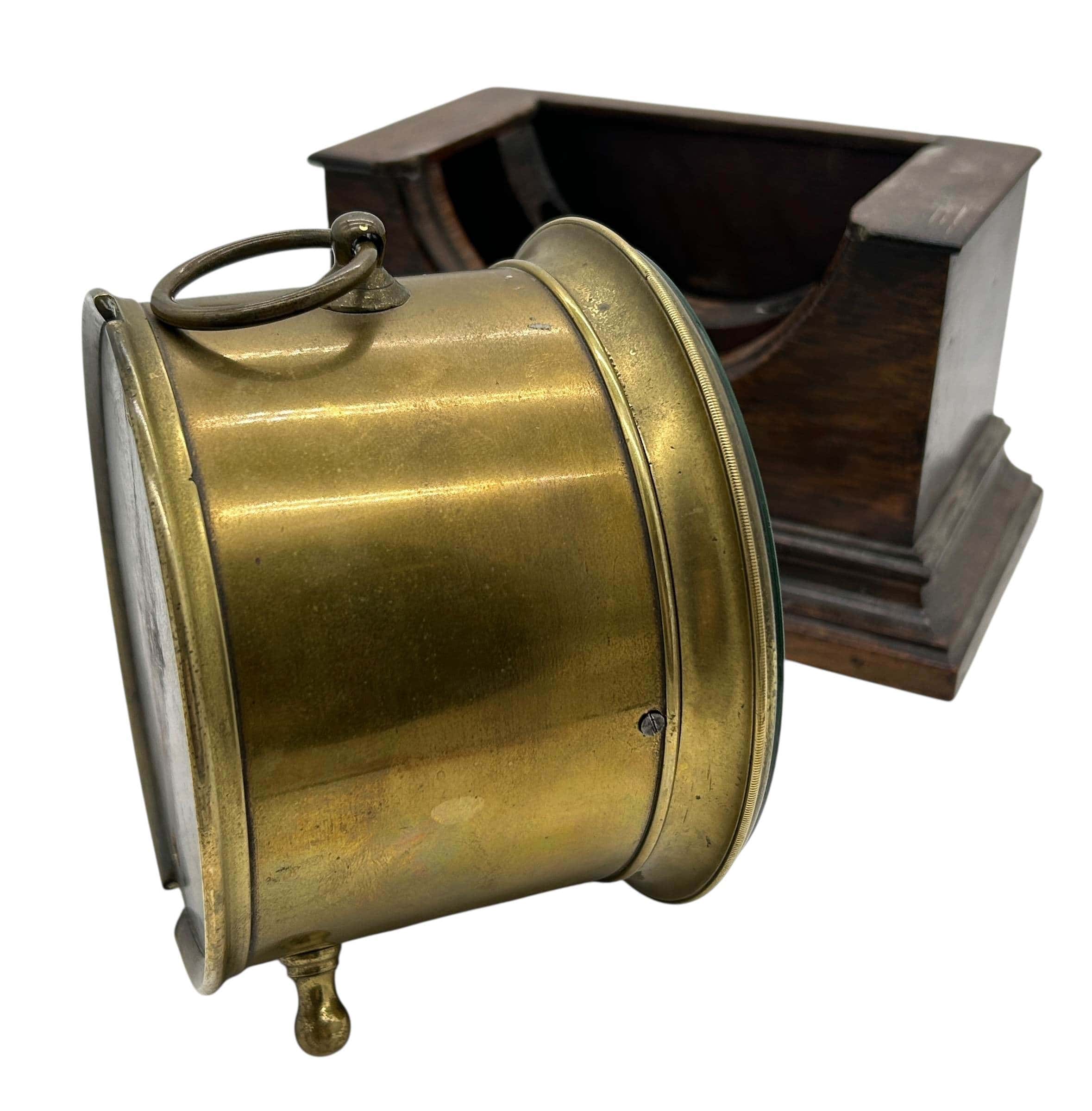 Fabulous Bulkhead ships Clock on Oak stand – ca1910 - Image 8